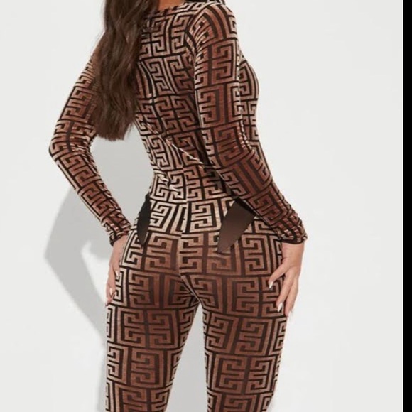 FASHION NOVA Sexy Sheerness Mesh One Piece Jumpsuit. Size Medium stretchy to a L - Picture 4 of 11